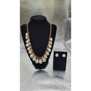 Gloria Vanderbilt Pearl Bead and Cubic Zirconia necklace earring set